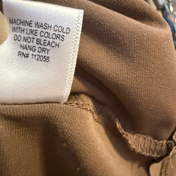 Zenana Outfitters Brown Ruffle Sleeve Blouse - Picture 5 of 6